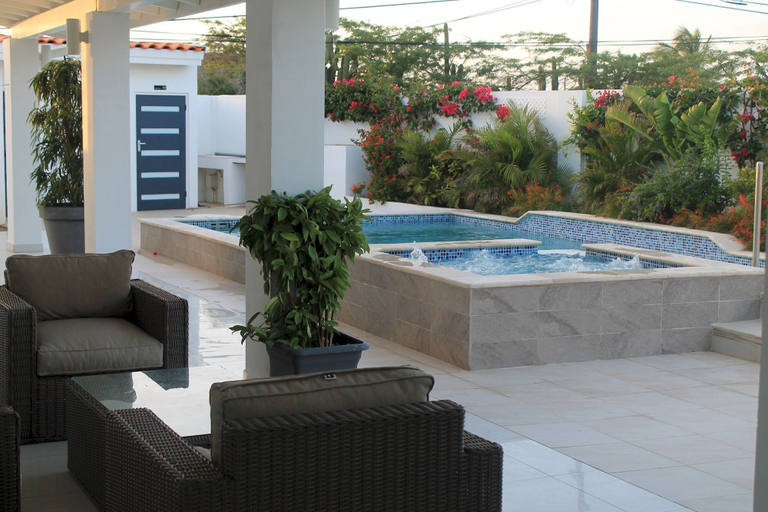 Others 2, Palm Beach 34 Suitable for 8 Persons 4 Bedrooms 4 Bathrooms