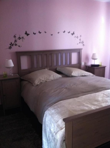 Bedroom, Le petit manoir, Eure