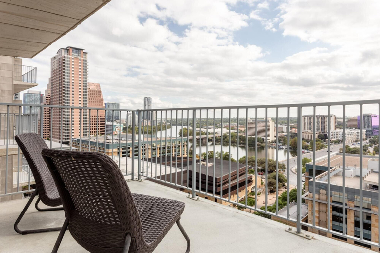 Room 5, Austin Unique 1BD 1BA 2nd Street District Apartment, Travis