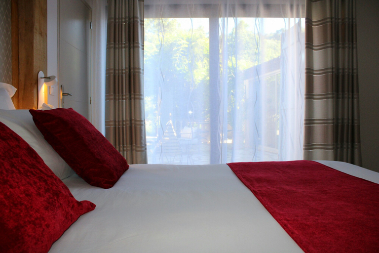 Bedroom 3, Les Secrets du Defends, Var