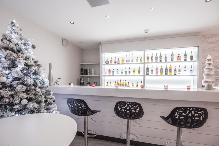 Food & Drinks 5, Le White, Monthey