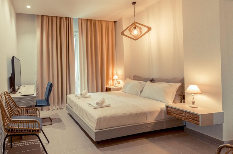 Bedroom 3, IO Luxury Pool & Hot Tub Suites, Epirus