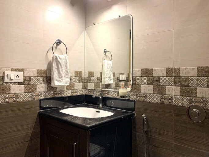 Bathroom 4, Three Bedroom Private Pool Villa in North Goa, North Goa