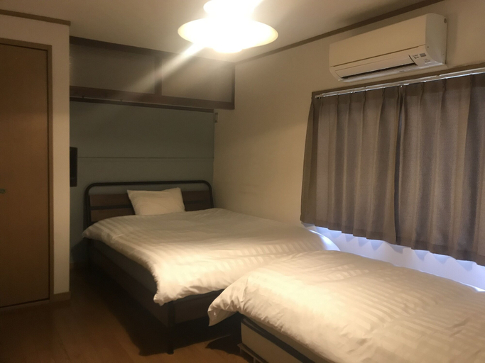 Bedroom 3, Guest House NOW TRAVEL ShinOsaka, Osaka