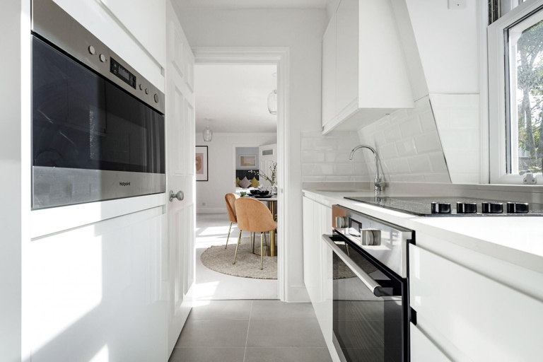 Room 3, The Wellington Suite Next to Sloane Square, London