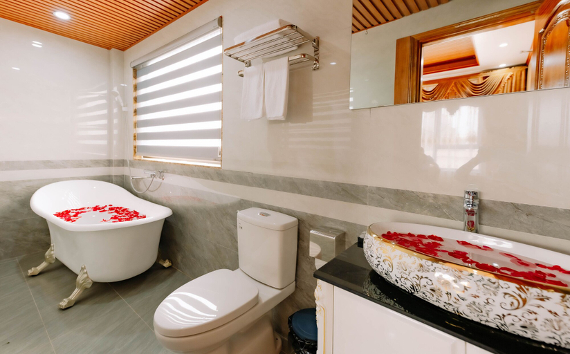 Bathroom 4, Tuan Nam Hotel, Lê Chân