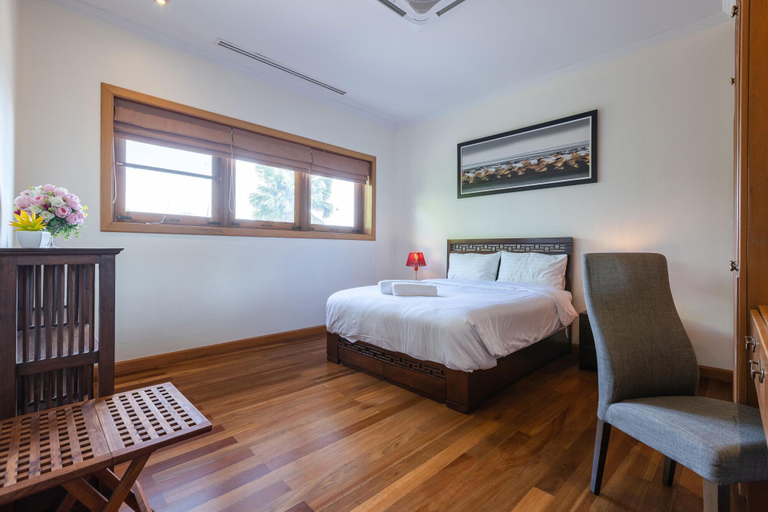 Others 2, Large 6 Bed Luxury Villa on the Golf Course (PHJ), Cha-Am