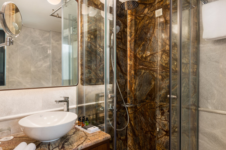 Bathroom 4, Avra City Boutique Hotel, Crete