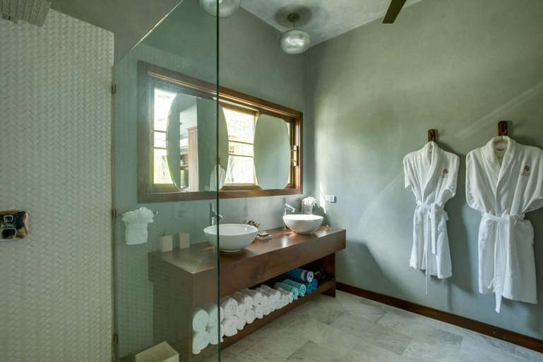 Room 5, Gladden Caye Private Island Resort, Puerto Cortés