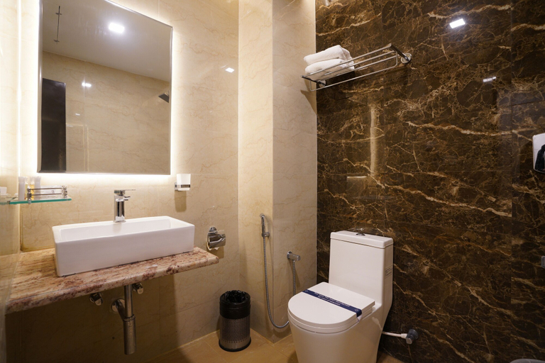 Bathroom 4, RAS RESIDENCY, Thanjavur