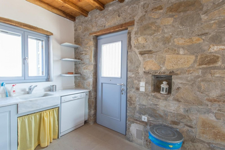Room 5, An Amazing Stone Villa-a in Serifos w Shared Pool, South Aegean