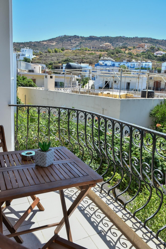 Room 2, Apartments for 4 1st Floor, Crete