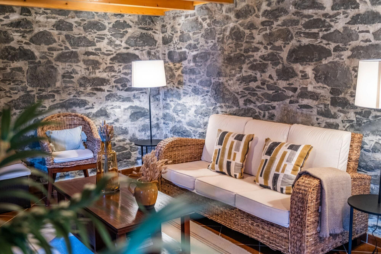 Others 3, Rainbow Cottage by Homie, Calheta