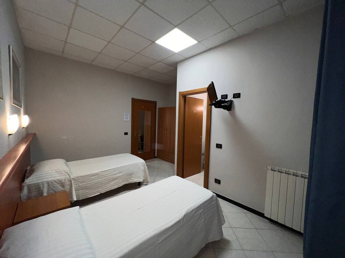 Bedroom 5, Shelter Affittacamere, Genova