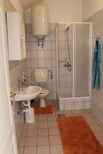 Bathroom, Apartments Lozica, Pojezerje
