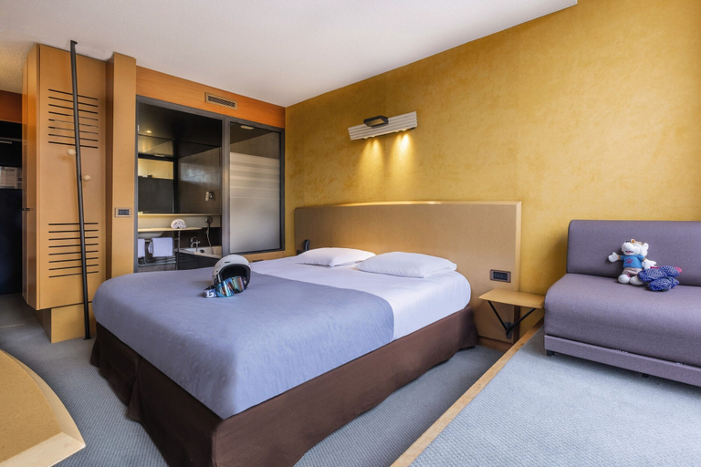 Bedroom 2, Belambra Clubs Arc 1800 - Hôtel Du Golf, Savoie
