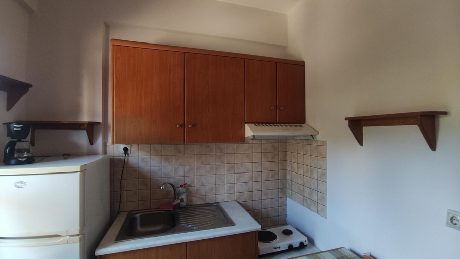 Room 5, Nikos Apartments A1 in Gialiskari, North Aegean