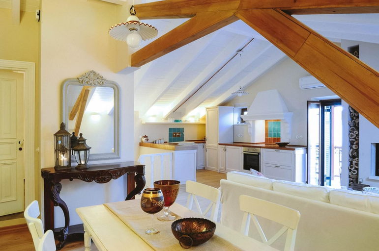 Room 4, Nafsika Apartment - Hidden gem Close to Gaios Centre, Ionian Islands