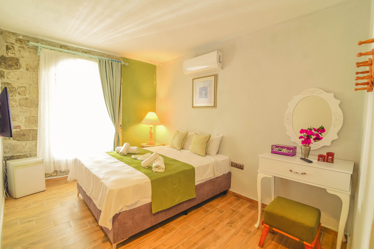 Bedroom 3, Bedirhan Konak Otel, Çeşme