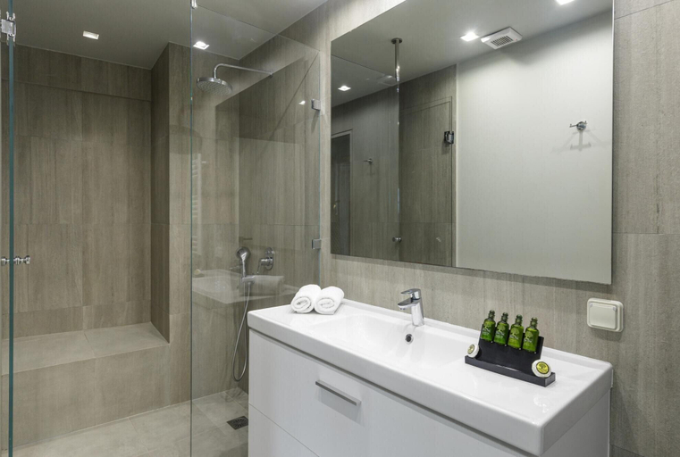 Bathroom 3, Fantastic Central Athens Suite With Rooftop Deck, Attica