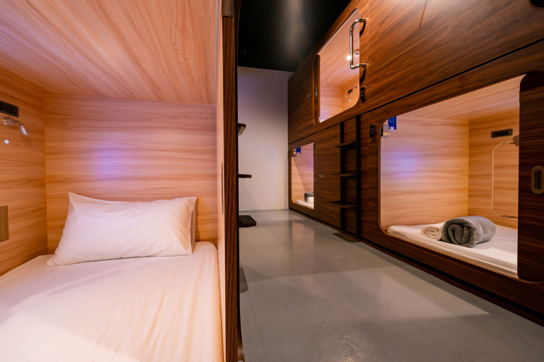Bedroom 8