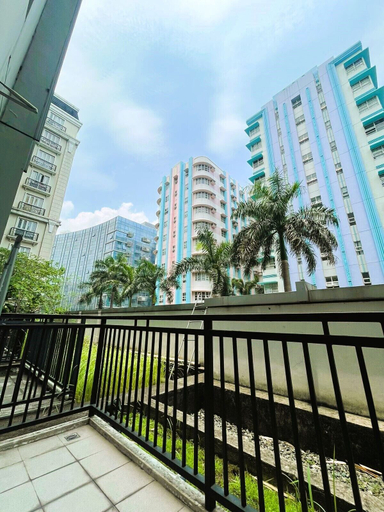 Others 5, HENRY & ADICHE EMPERADOR BUILDING, Pasay City