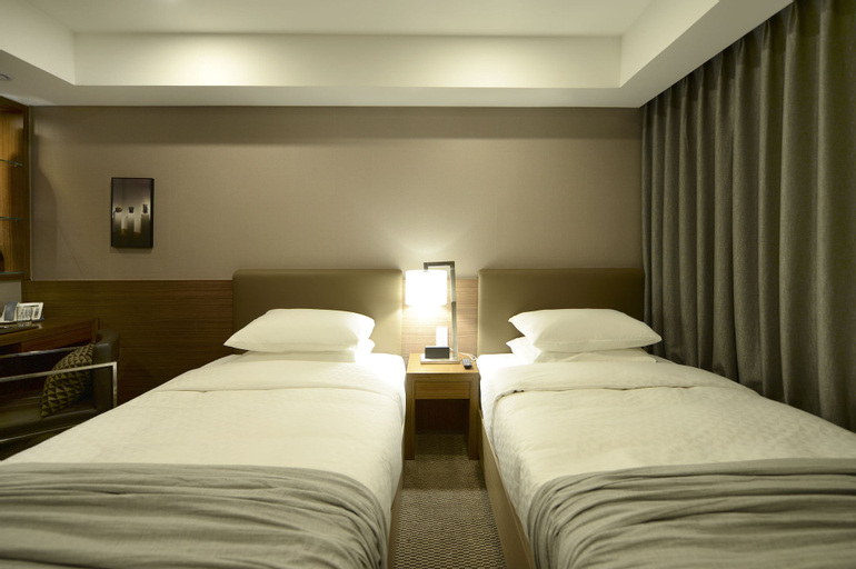 Bedroom 13