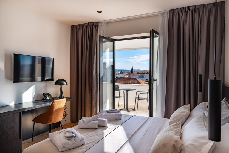 Bedroom 4, Miramare Hotel Zadar, Zadar