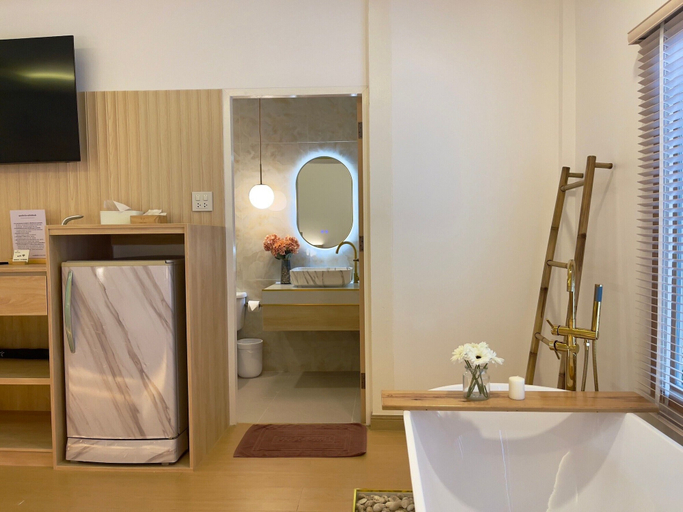 Bathroom 3, Tonsak Resort, Muang Rayong