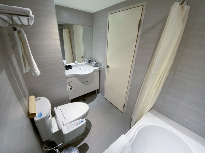 Bathroom 4, Green World Triplebeds Hotel, Taipei City