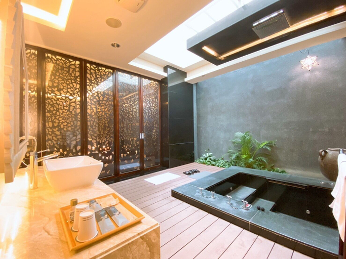 Bathroom 4, Orient Luxury Villa Motel, Yulin