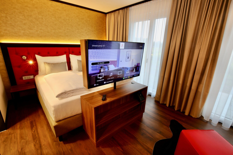 Bedroom 5, The Rhin Hotel, Dachau