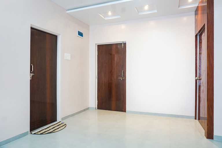 Others 5, Fabhotel Skyline I, Pune