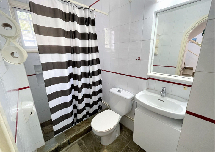 Bathroom 3, Blossom Holiday Villa DPS18