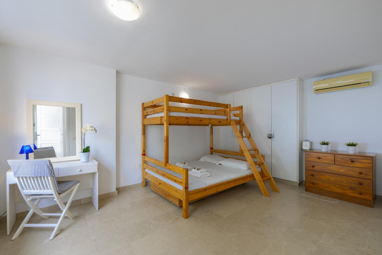 Bedroom 3, Villa Mykonos in Protaras