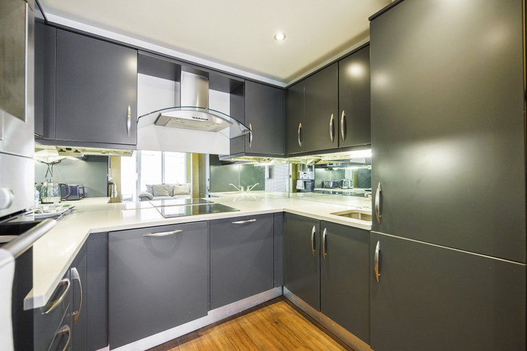 Others 3, Galore Abode One Bed Apartment, London