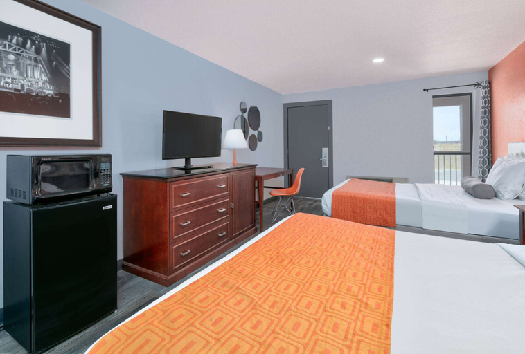 Bedroom 3, Howard Johnson By Wyndham San Marcos, Hays