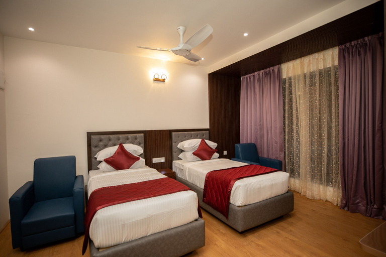 Bedroom 3, Hotel Silver Clé Hitech City, Hyderabad