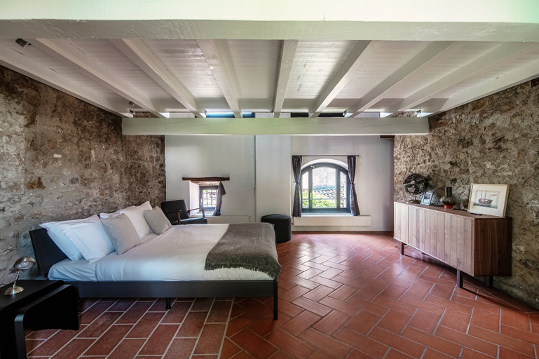 Room 5, Casa Brocchi, Lugano