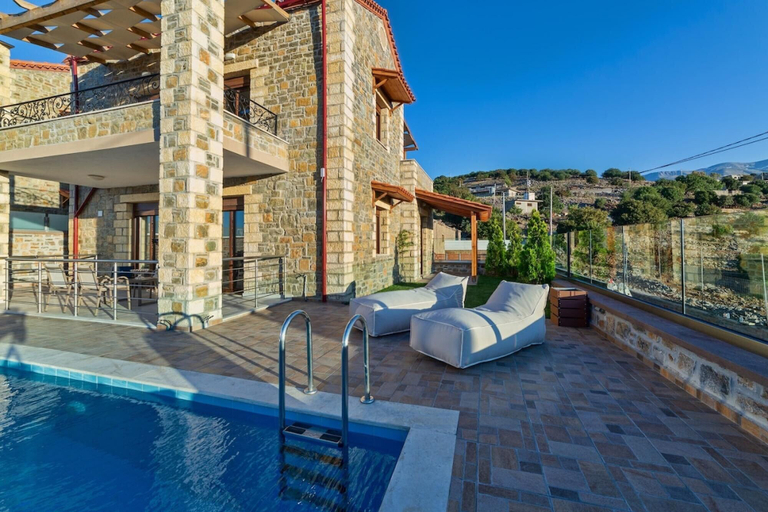 Room 1, Villa Disi - Asfendamos Villas, Crete
