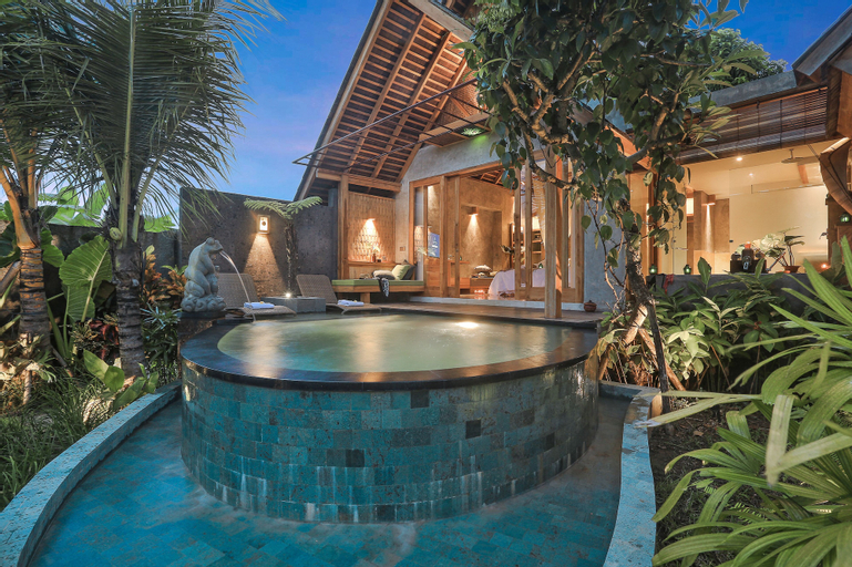 Swimming Pool 3