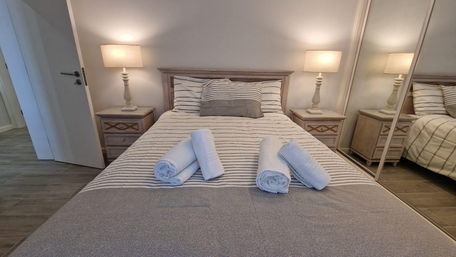 Bedroom 4, Ribas Apartment by Acasadascasas, Mafra