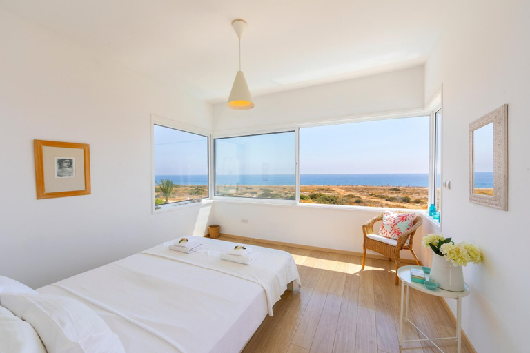 Room 2, Protaras Seafront Villa Alia