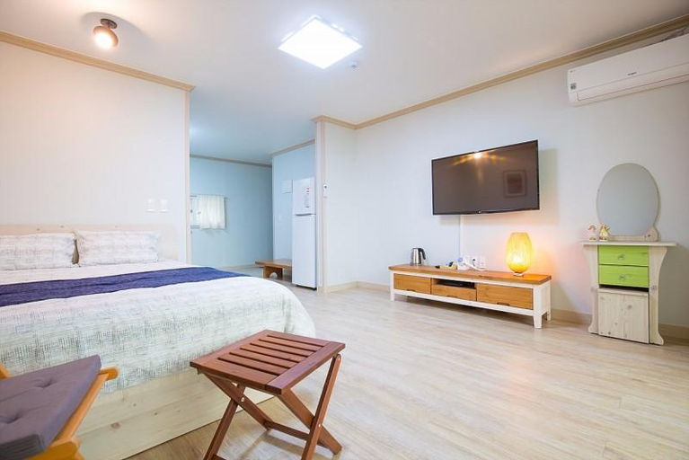 Others 3, Yeosu STAY Pension, Yeosu