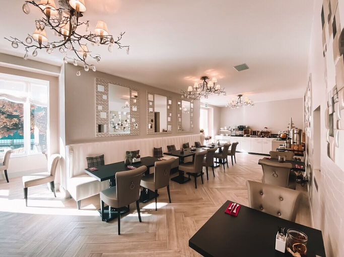 Food & Drinks 5, Le White, Monthey