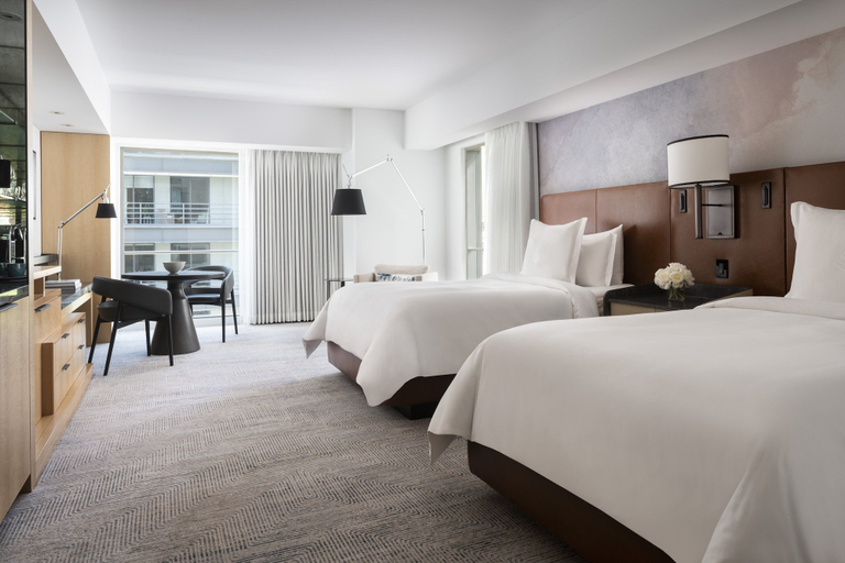 Bedroom 3, Four Seasons Hotel Seattle, Seattle