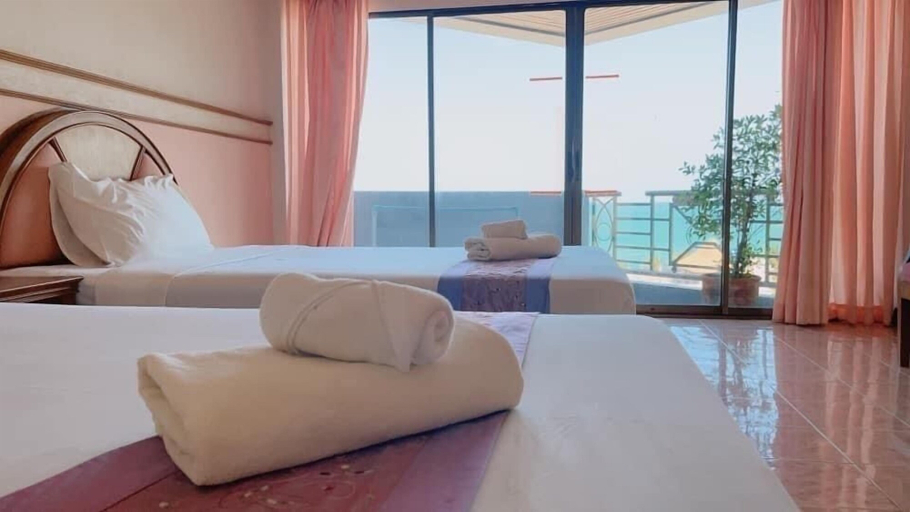 Bedroom 3, Supar Royal Beach Hotel, Khanom