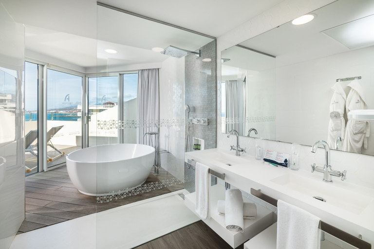 Bathroom 5, Alexandre Troya, Santa Cruz de Tenerife