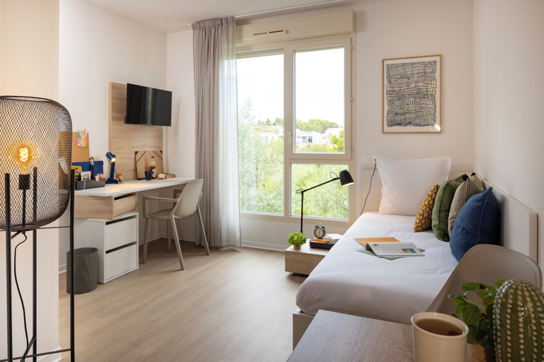 Bedroom 3, Apparteo Montpellier, Hérault