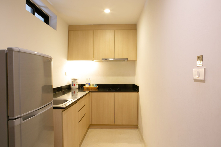 Dining Room 4